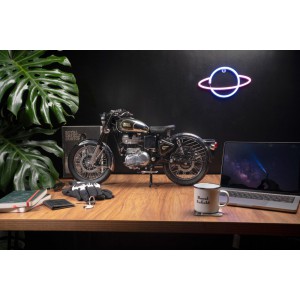 MAQUETTE ROYAL ENFIELD CLASSIC 500 CHROME GREEN